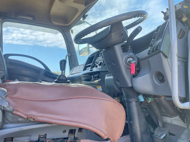 いすゞフォワードパッカー車（塵芥車）中型（4t）[写真35]