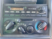 いすゞフォワードパッカー車（塵芥車）中型（4t）[写真38]