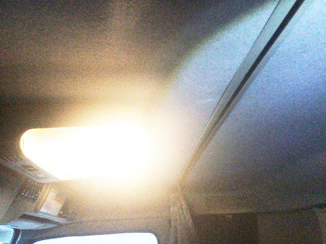 いすゞギガバルク車（粉粒体運搬車）大型（10t）[写真26]