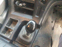 いすゞギガバルク車（粉粒体運搬車）大型（10t）[写真29]