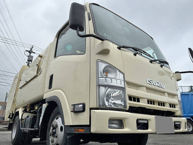 いすゞエルフパッカー車（塵芥車）小型（2t・3t）TKG-NMR85AN [写真01]