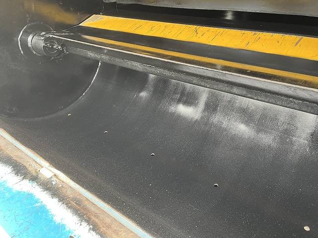 いすゞエルフパッカー車（塵芥車）小型（2t・3t）[写真19]