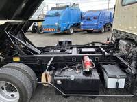 いすゞエルフパッカー車（塵芥車）小型（2t・3t）[写真21]