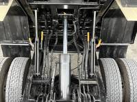 いすゞエルフパッカー車（塵芥車）小型（2t・3t）[写真23]