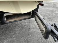 いすゞエルフパッカー車（塵芥車）小型（2t・3t）[写真28]