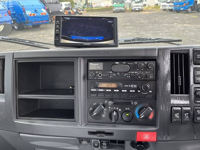 いすゞエルフパッカー車（塵芥車）小型（2t・3t）[写真29]