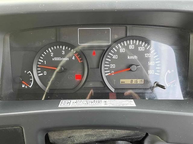 いすゞエルフパッカー車（塵芥車）小型（2t・3t）[写真30]