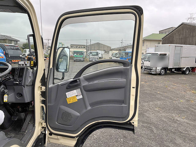 いすゞエルフパッカー車（塵芥車）小型（2t・3t）[写真35]