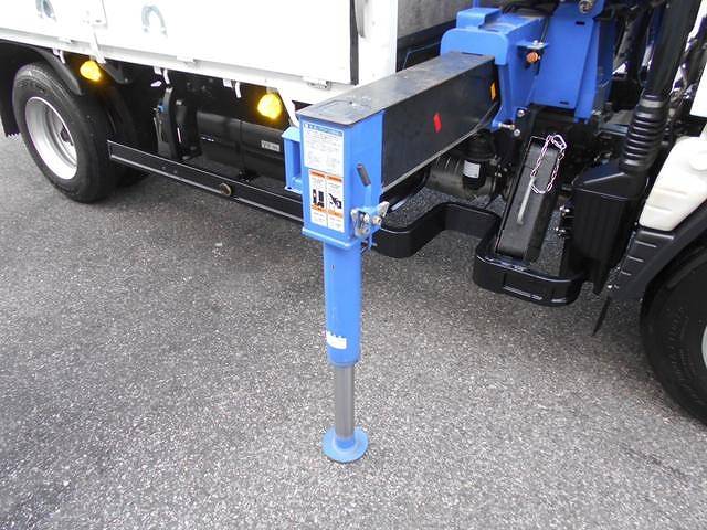 三菱ふそうキャンタークレーン4段小型（2t・3t）[写真10]