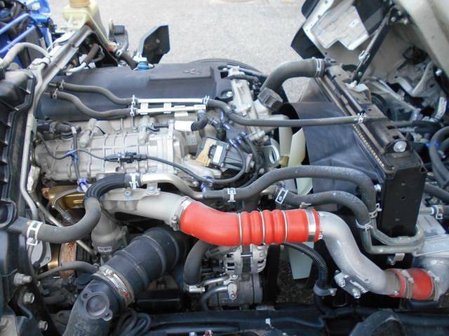 三菱ふそうキャンタークレーン4段小型（2t・3t）[写真18]