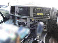 日野プロフィアセルフクレーン5段大型（10t）[写真32]