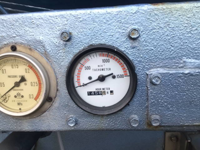 UDトラックスクオンバルク車（粉粒体運搬車）大型（10t）[写真13]