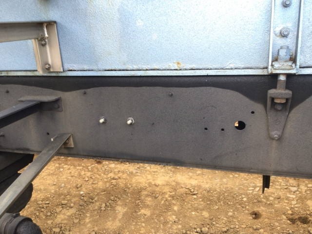 UDトラックスクオンバルク車（粉粒体運搬車）大型（10t）[写真16]