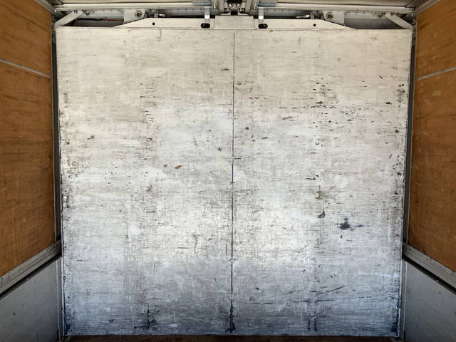 三菱ふそうキャンターアルミウイング小型（2t・3t）[写真14]