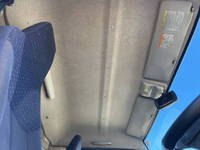 三菱ふそうキャンターアルミウイング小型（2t・3t）[写真31]