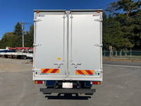 三菱ふそうキャンターアルミバン小型（2t・3t）[写真10]