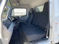 三菱ふそうキャンターアルミバン小型（2t・3t）[写真26]