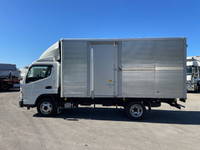 三菱ふそうキャンターアルミバン小型（2t・3t）[写真05]