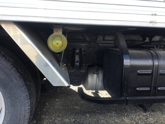 日野デュトロパネルバン小型（2t・3t）[写真11]