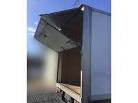 日野デュトロパネルバン小型（2t・3t）[写真04]