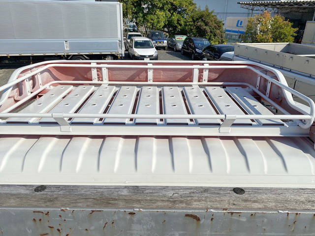 日野レンジャーコンテナ専用車増トン（6t・8t）[写真11]