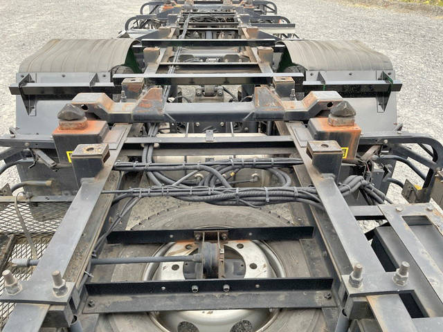 日野レンジャーコンテナ専用車増トン（6t・8t）[写真21]