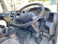 日野レンジャーコンテナ専用車増トン（6t・8t）[写真33]