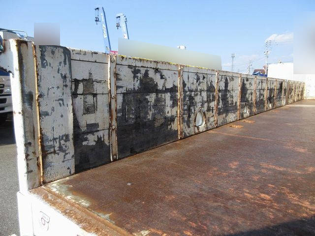 日野レンジャー平ボディ増トン（6t・8t）[写真12]