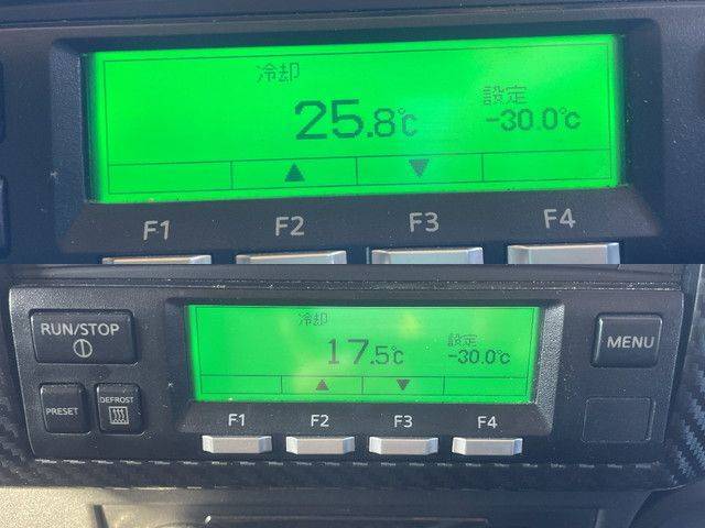 日野レンジャー冷蔵冷凍ウイング増トン（6t・8t）[写真15]