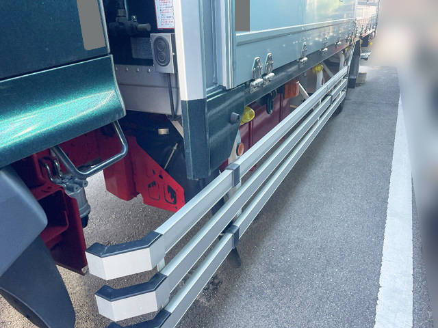 日野レンジャー冷蔵冷凍ウイング増トン（6t・8t）[写真18]