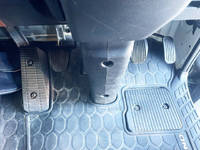 日野レンジャー冷蔵冷凍ウイング増トン（6t・8t）[写真36]