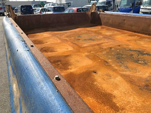 いすゞフォワードダンプ中型（4t）[写真11]