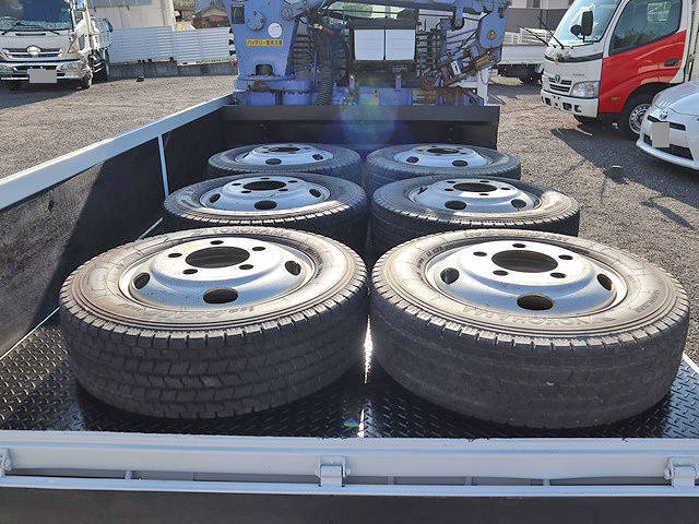 いすゞエルフクレーン付小型（2t・3t）[写真26]