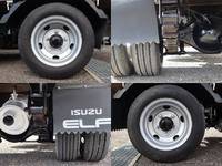 いすゞエルフクレーン付小型（2t・3t）[写真28]