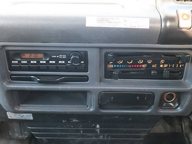 いすゞエルフクレーン付小型（2t・3t）[写真36]