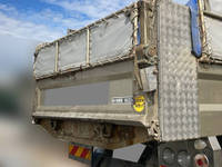 三菱ふそうスーパーグレートダンプ大型（10t）[写真05]