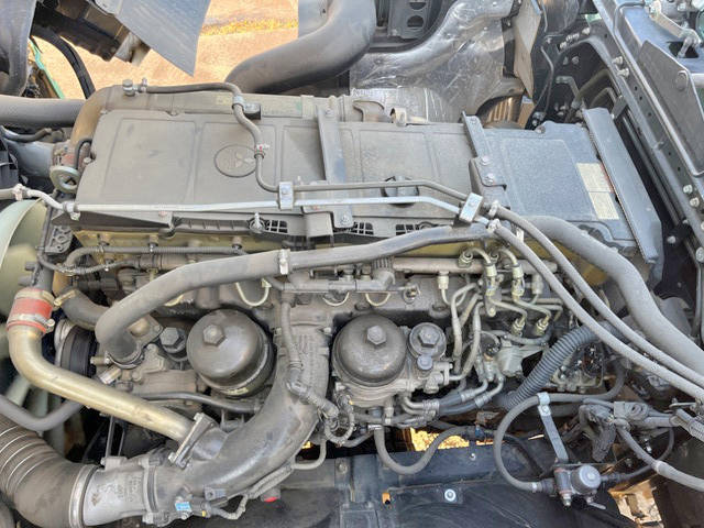 三菱ふそうスーパーグレートクレーン4段大型（10t）[写真28]