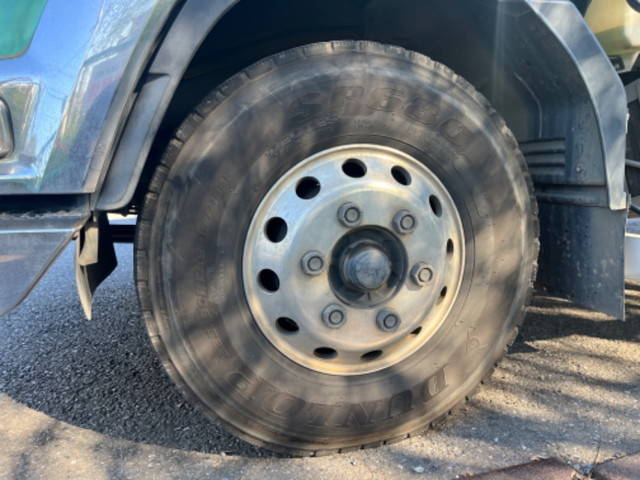 いすゞフォワードクレーン3段中型（4t）[写真19]