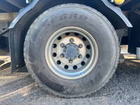 いすゞフォワードクレーン3段中型（4t）[写真20]