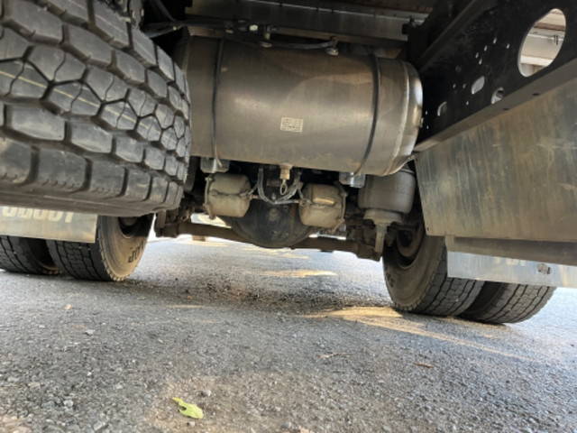 いすゞフォワードクレーン3段中型（4t）[写真26]