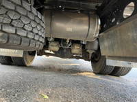 いすゞフォワードクレーン3段中型（4t）[写真26]