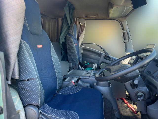 いすゞフォワードクレーン3段中型（4t）[写真28]