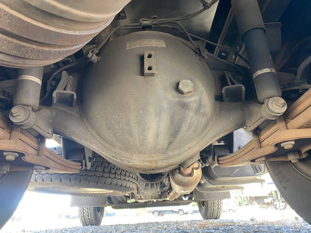 三菱ふそうキャンターアルミバン小型（2t・3t）[写真13]