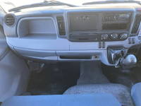 三菱ふそうキャンターアルミバン小型（2t・3t）[写真33]