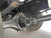 いすゞフォワードセルフクレーン3段中型（4t）[写真33]