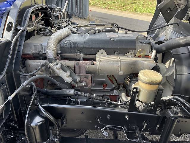 いすゞフォワードセルフクレーン3段中型（4t）[写真37]