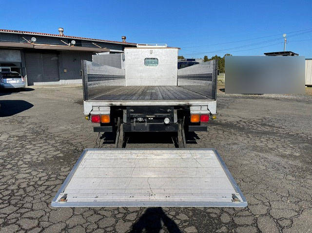 いすゞフォワードアルミブロック中型（4t）[写真10]