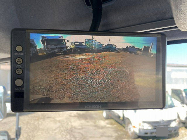 いすゞフォワードアルミブロック中型（4t）[写真24]