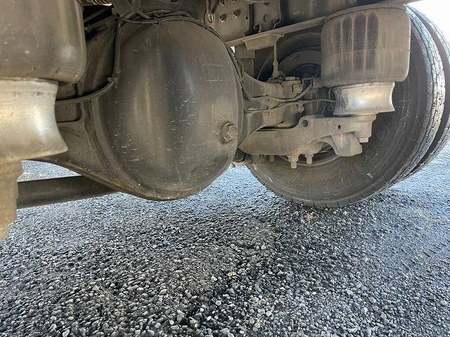 いすゞフォワードアルミブロック中型（4t）[写真38]