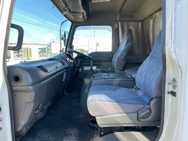 いすゞフォワードアルミブロック中型（4t）[写真14]